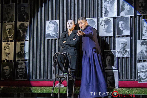 Poszet Nándor, Rappert-Vencz Gábor – 
Szatmári Színház – Raszputyin rendező: Sardar Tagirovsky