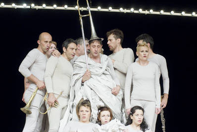 Übü király Übü király