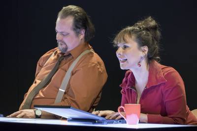 Bocs, félrement! Bocs, félrement!