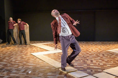 Az égő ház Az égő ház